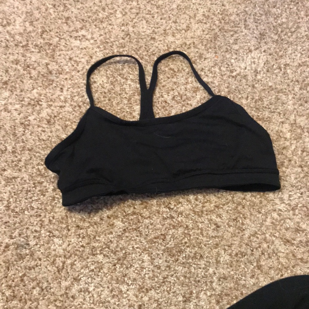 black sports training bra